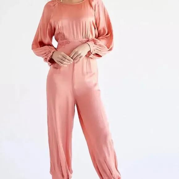 FREE PEOPLE Ordinary Magic Jumpsuit SATIN Size 6 NWT - Picture 4 of 5